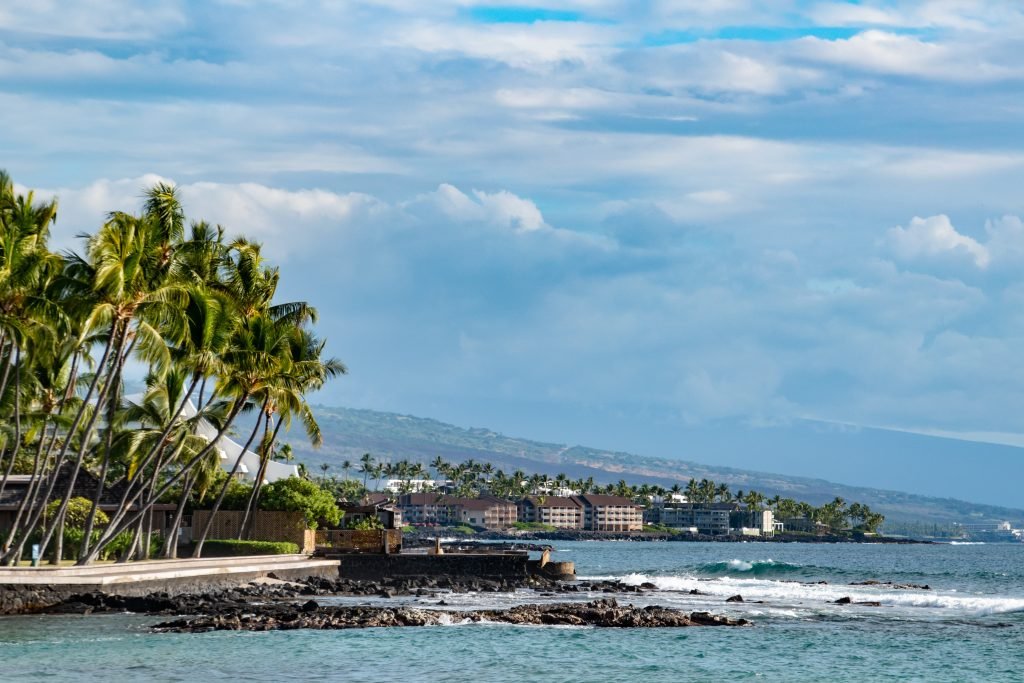Banks in Kona